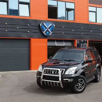 Промышленные ворота цвета антрацит